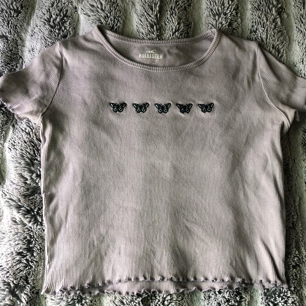 Womens Hollister xxs Butterfly 🦋 T Shirt